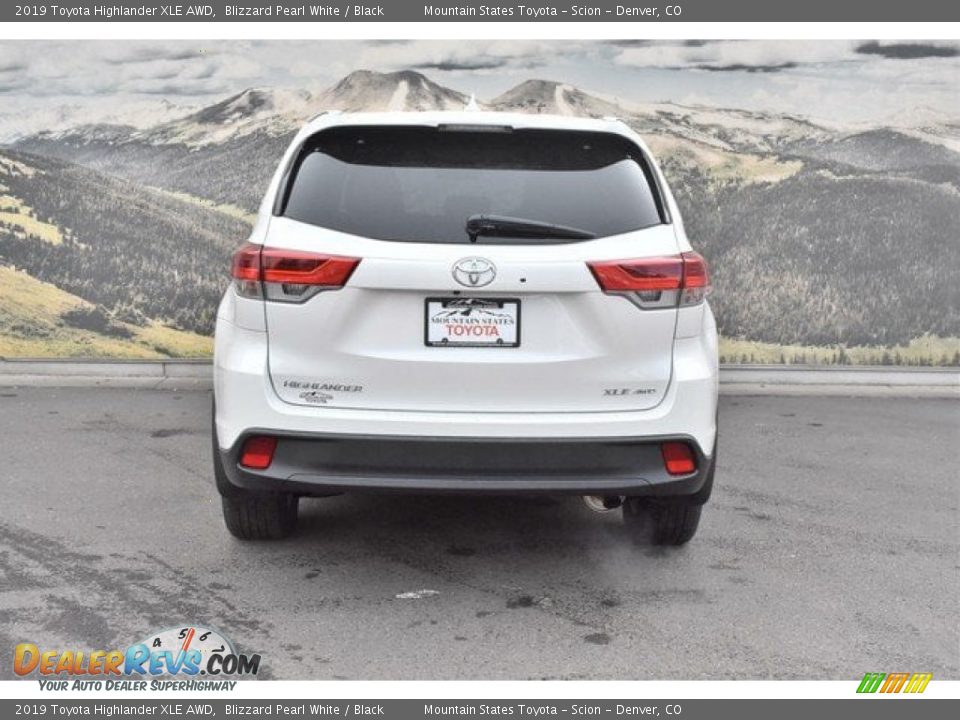 2019 Toyota Highlander XLE AWD Blizzard Pearl White / Black Photo #4