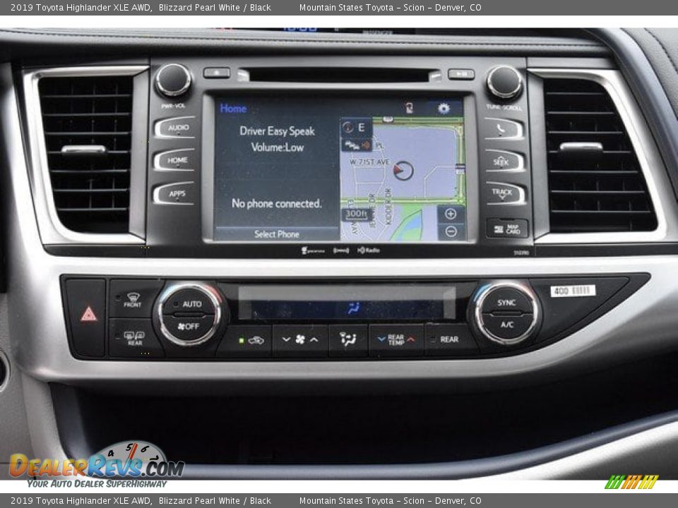 2019 Toyota Highlander XLE AWD Blizzard Pearl White / Black Photo #9