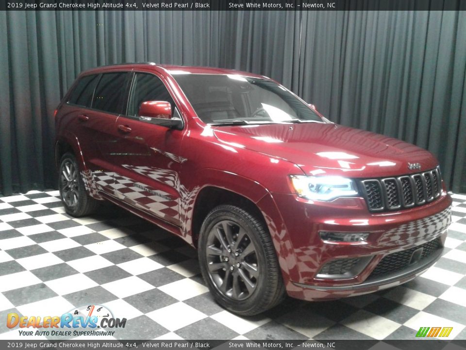 2019 Jeep Grand Cherokee High Altitude 4x4 Velvet Red Pearl / Black Photo #4