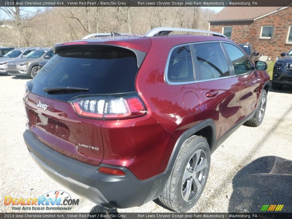 2019 Jeep Cherokee Limited 4x4 Velvet Red Pearl / Black/Ski Grey Photo #6