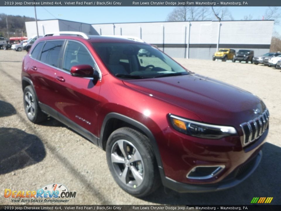 2019 Jeep Cherokee Limited 4x4 Velvet Red Pearl / Black/Ski Grey Photo #7