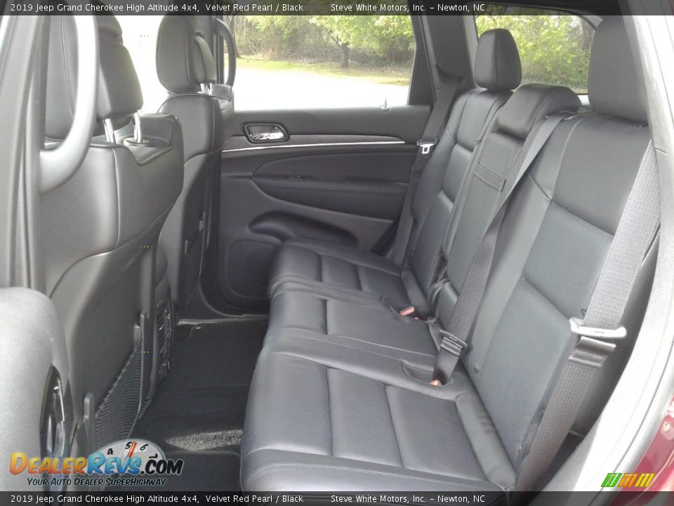 2019 Jeep Grand Cherokee High Altitude 4x4 Velvet Red Pearl / Black Photo #11