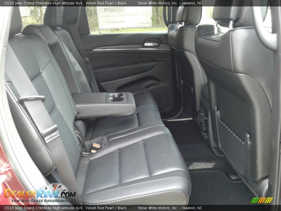 2019 Jeep Grand Cherokee High Altitude 4x4 Velvet Red Pearl / Black Photo #16