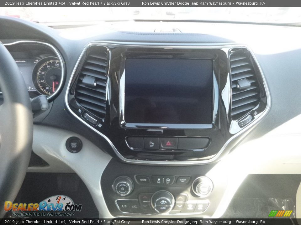 2019 Jeep Cherokee Limited 4x4 Velvet Red Pearl / Black/Ski Grey Photo #14