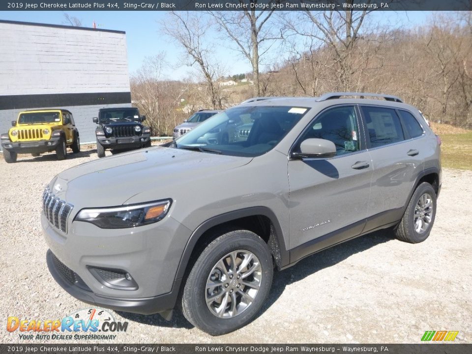 2019 Jeep Cherokee Latitude Plus 4x4 Sting-Gray / Black Photo #1