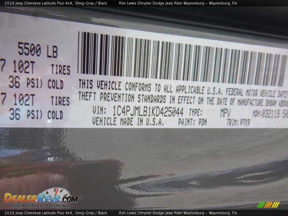 2019 Jeep Cherokee Latitude Plus 4x4 Sting-Gray / Black Photo #15