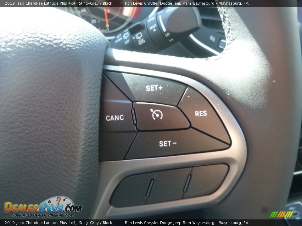 2019 Jeep Cherokee Latitude Plus 4x4 Sting-Gray / Black Photo #19
