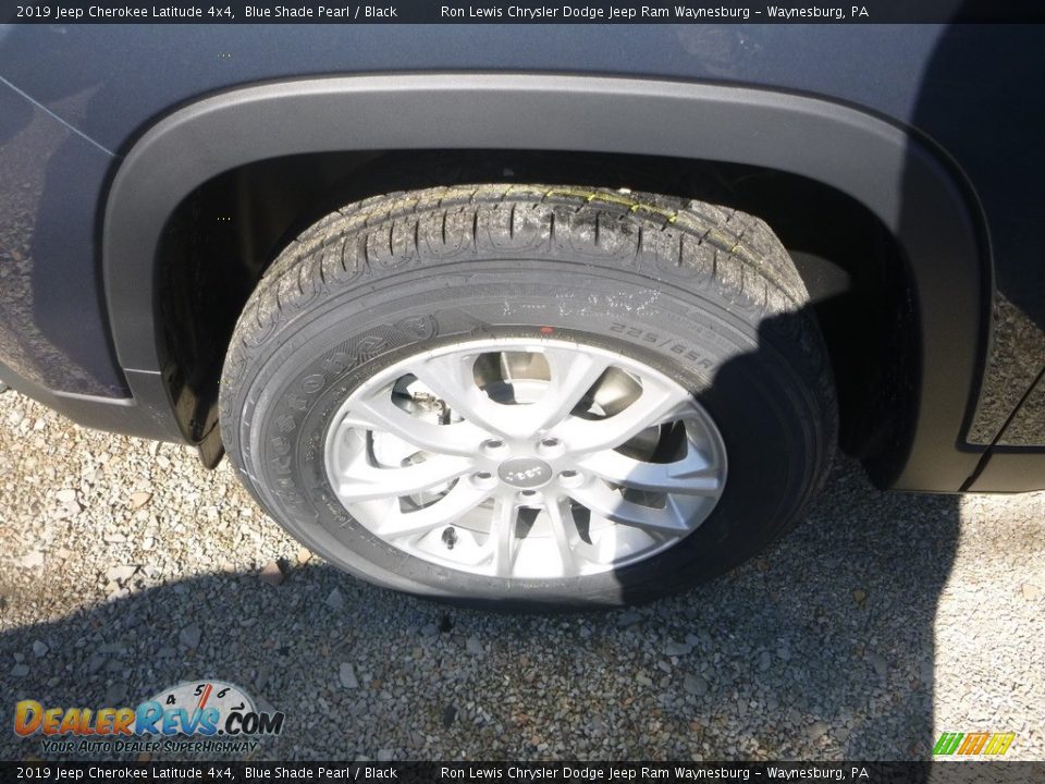 2019 Jeep Cherokee Latitude 4x4 Blue Shade Pearl / Black Photo #2
