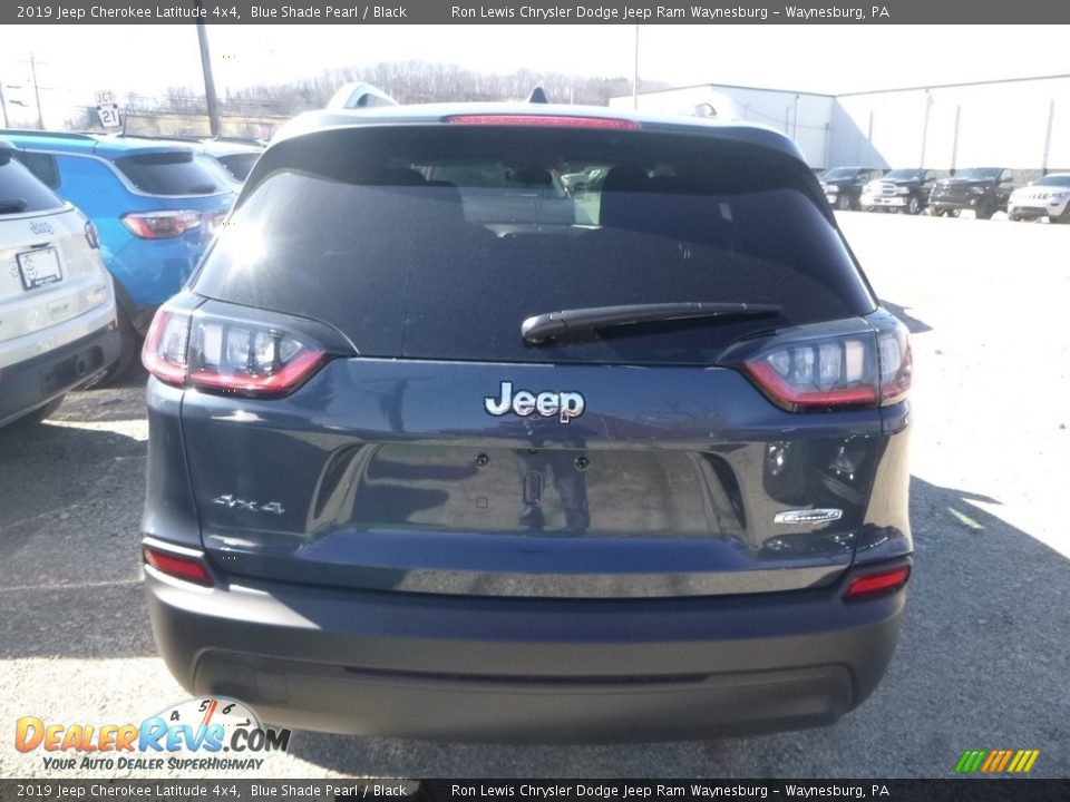 2019 Jeep Cherokee Latitude 4x4 Blue Shade Pearl / Black Photo #4