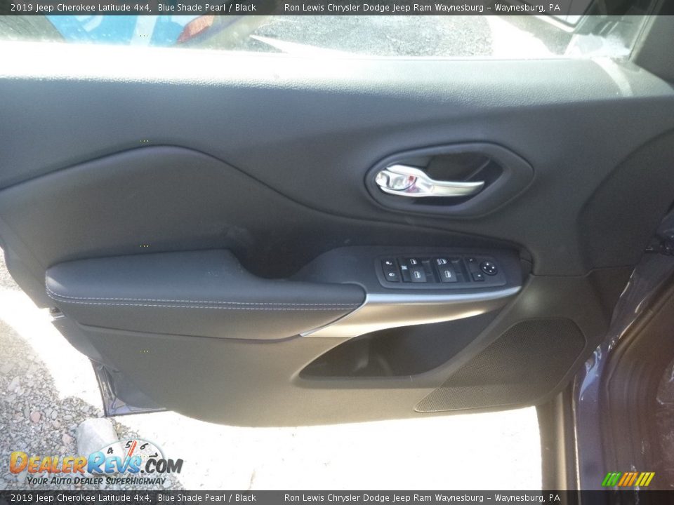 2019 Jeep Cherokee Latitude 4x4 Blue Shade Pearl / Black Photo #13