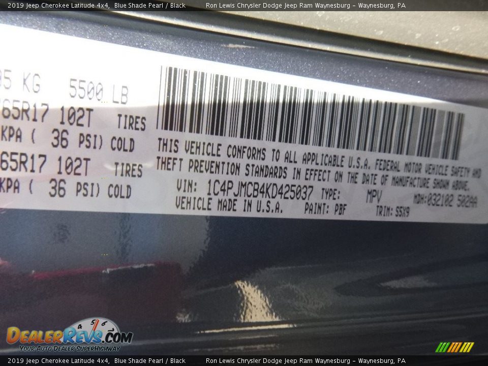 2019 Jeep Cherokee Latitude 4x4 Blue Shade Pearl / Black Photo #14
