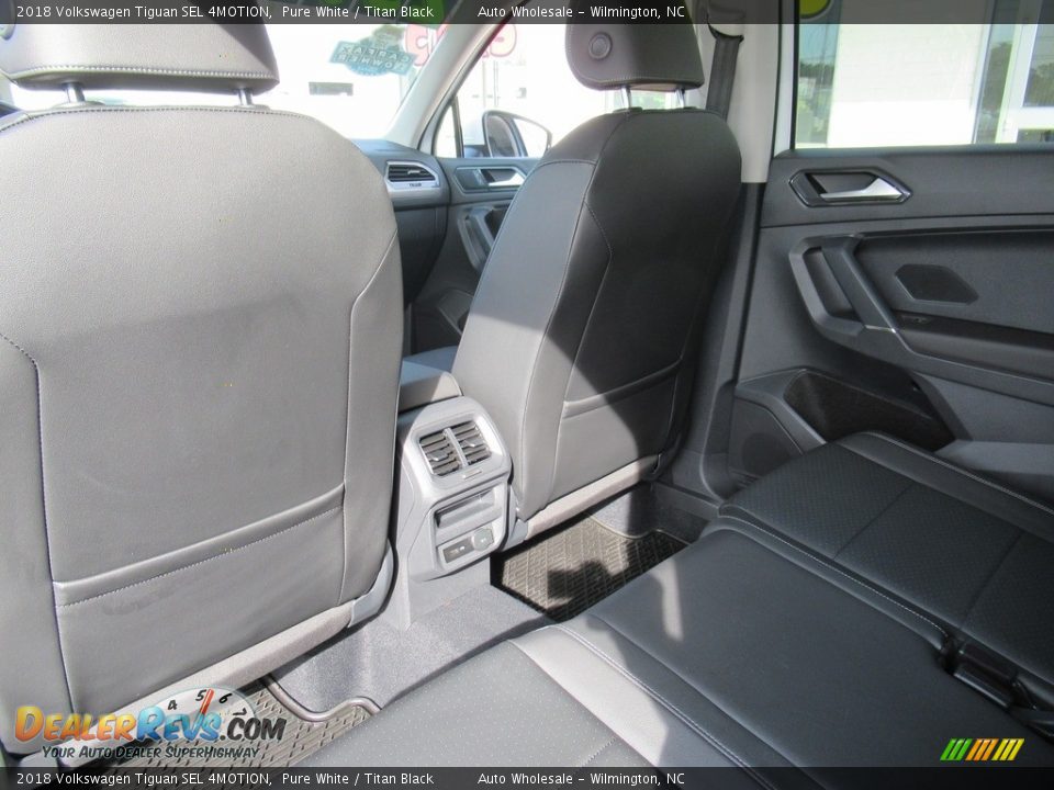2018 Volkswagen Tiguan SEL 4MOTION Pure White / Titan Black Photo #11
