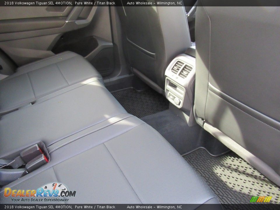 2018 Volkswagen Tiguan SEL 4MOTION Pure White / Titan Black Photo #13
