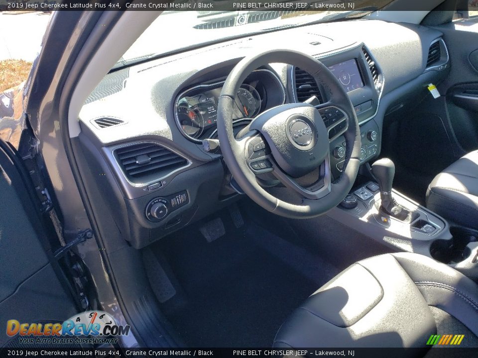 2019 Jeep Cherokee Latitude Plus 4x4 Granite Crystal Metallic / Black Photo #7