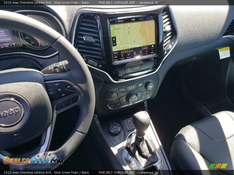 2019 Jeep Cherokee Limited 4x4 Olive Green Pearl / Black Photo #10