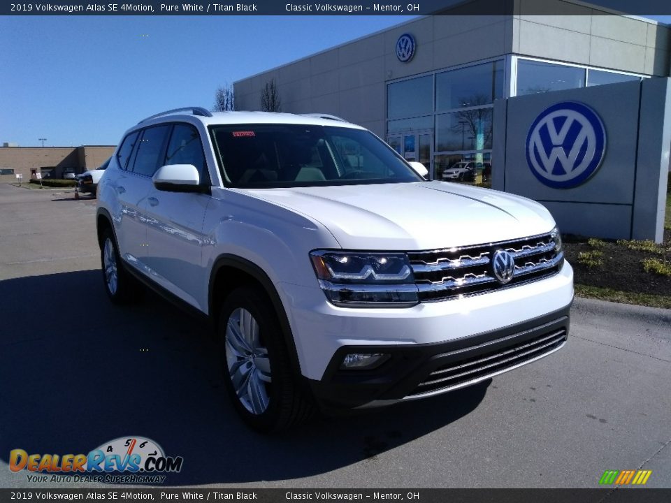 2019 Volkswagen Atlas SE 4Motion Pure White / Titan Black Photo #1