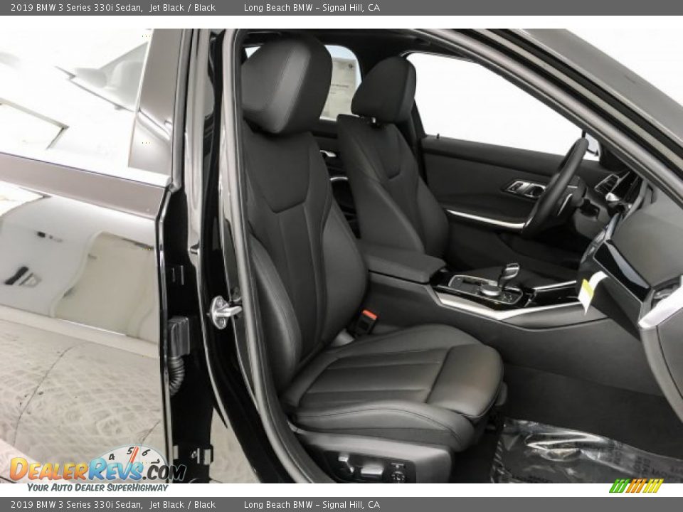 2019 BMW 3 Series 330i Sedan Jet Black / Black Photo #5