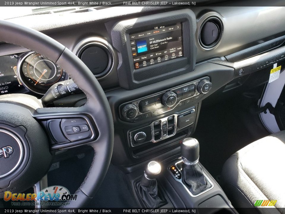 2019 Jeep Wrangler Unlimited Sport 4x4 Bright White / Black Photo #9