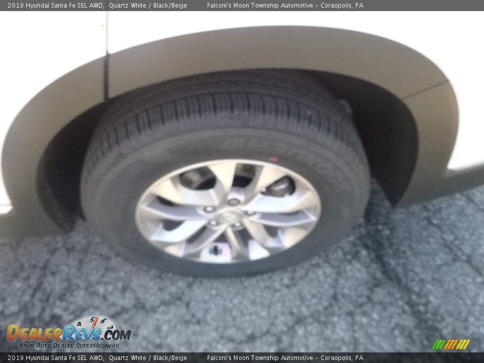 2019 Hyundai Santa Fe SEL AWD Quartz White / Black/Beige Photo #7