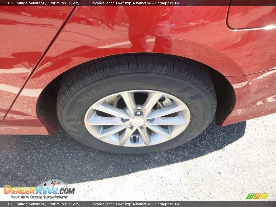 2019 Hyundai Sonata SE Scarlet Red / Gray Photo #7