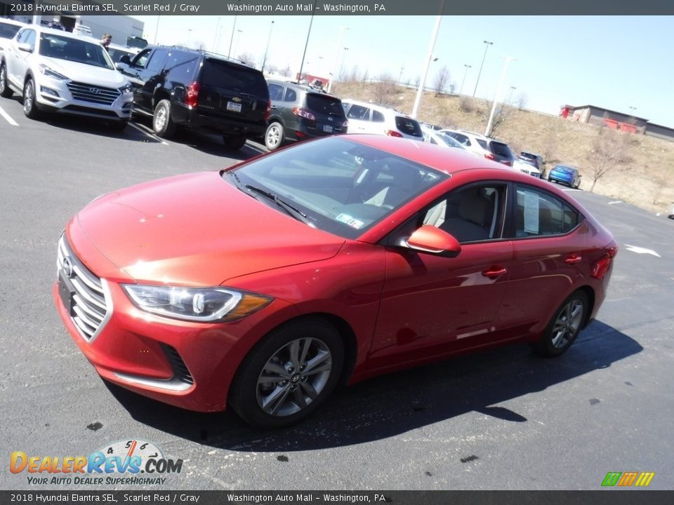 2018 Hyundai Elantra SEL Scarlet Red / Gray Photo #5