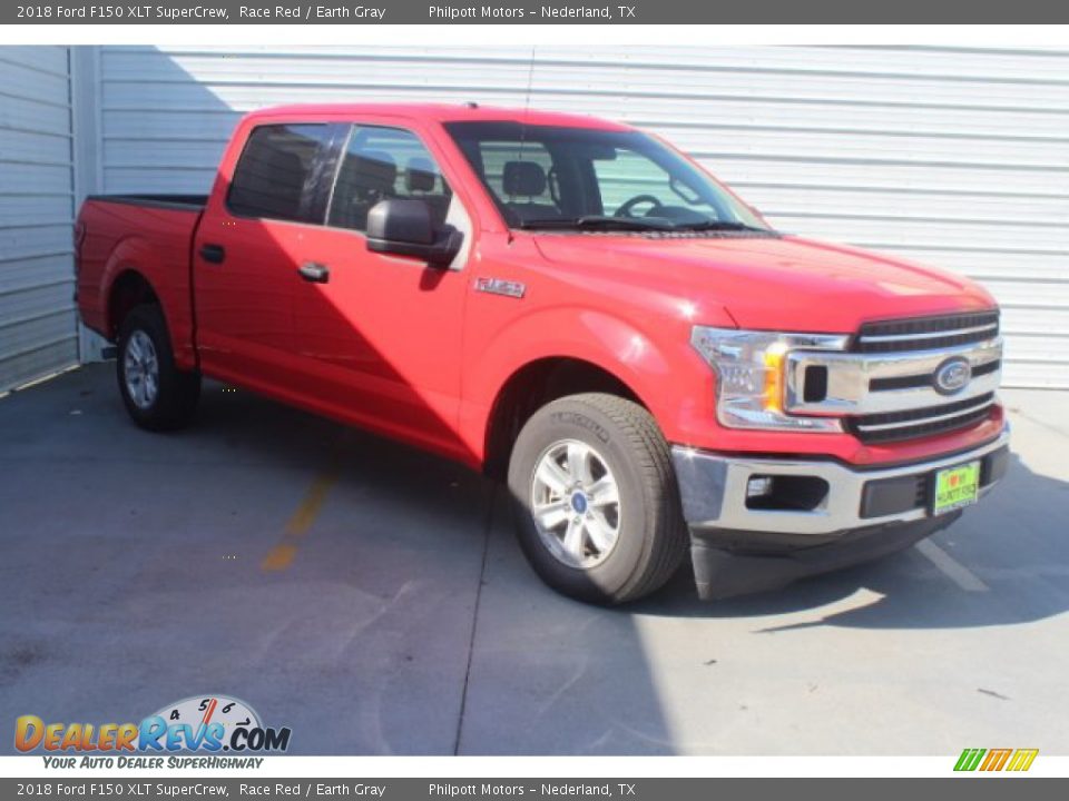 2018 Ford F150 XLT SuperCrew Race Red / Earth Gray Photo #2