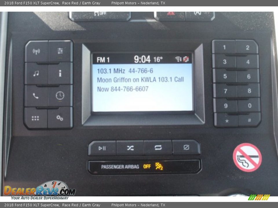 2018 Ford F150 XLT SuperCrew Race Red / Earth Gray Photo #11