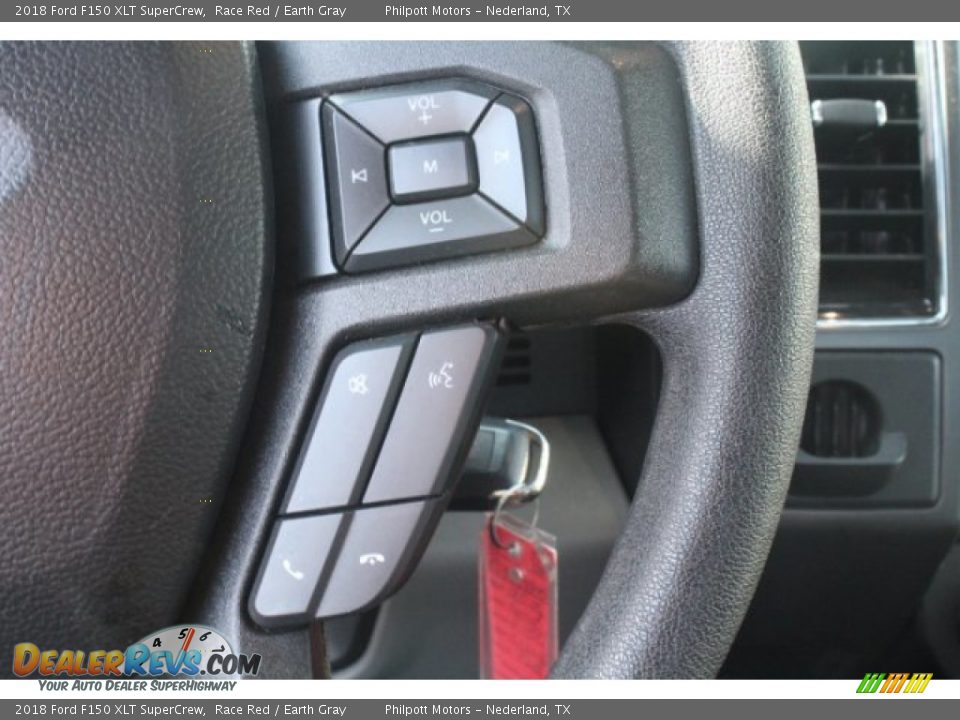 2018 Ford F150 XLT SuperCrew Race Red / Earth Gray Photo #15