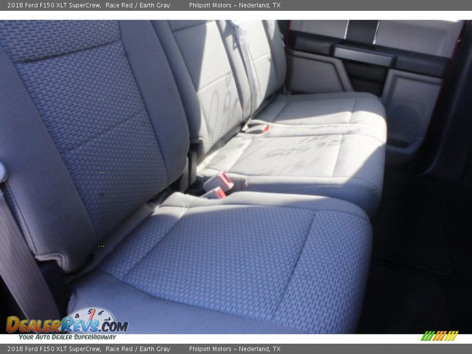 2018 Ford F150 XLT SuperCrew Race Red / Earth Gray Photo #22