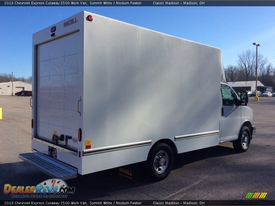 2019 Chevrolet Express Cutaway 3500 Work Van Summit White / Medium Pewter Photo #8