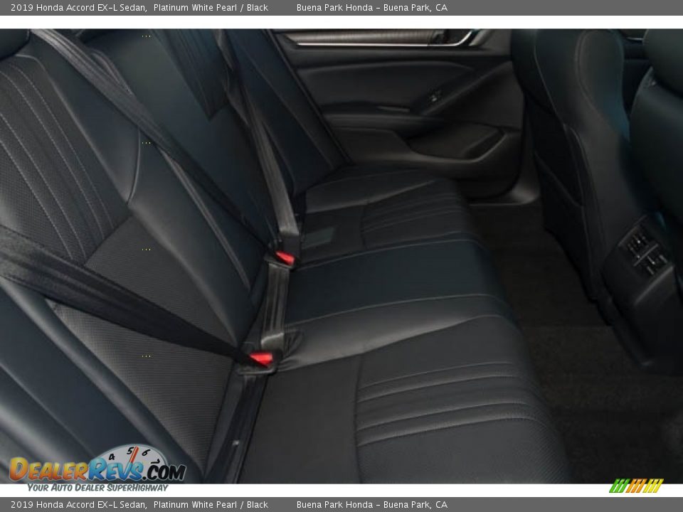 2019 Honda Accord EX-L Sedan Platinum White Pearl / Black Photo #30