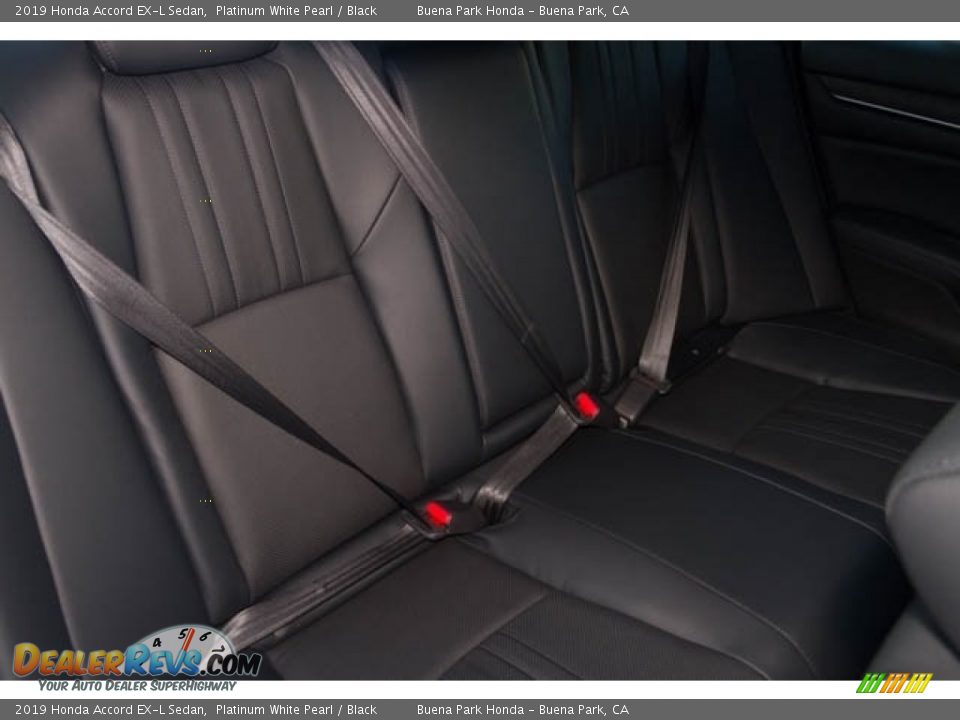2019 Honda Accord EX-L Sedan Platinum White Pearl / Black Photo #31