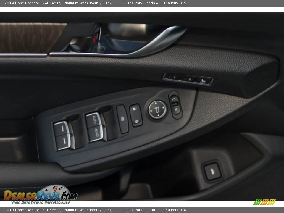 2019 Honda Accord EX-L Sedan Platinum White Pearl / Black Photo #35