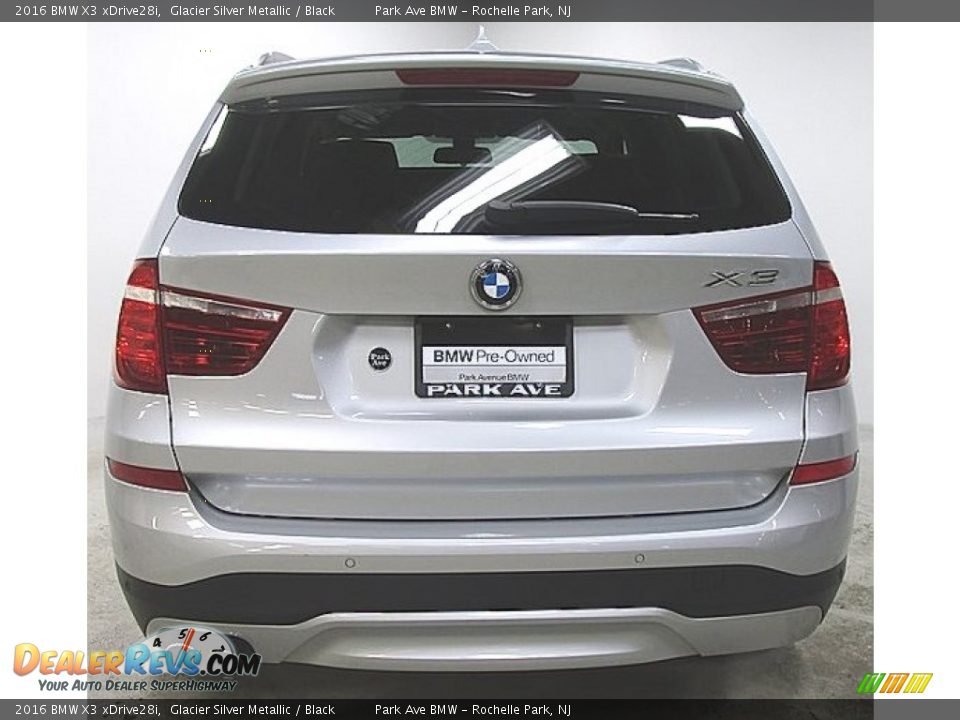 2016 BMW X3 xDrive28i Glacier Silver Metallic / Black Photo #2