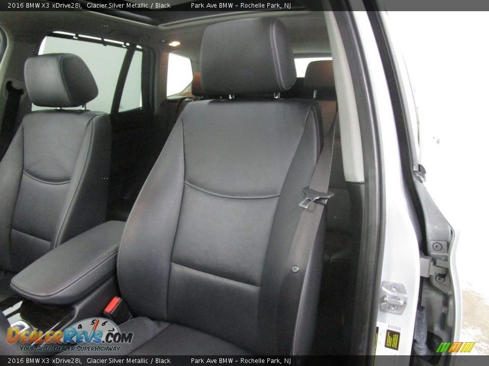 2016 BMW X3 xDrive28i Glacier Silver Metallic / Black Photo #6