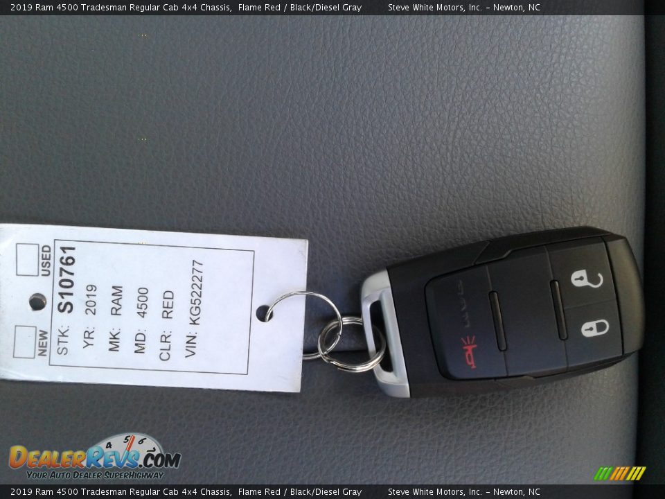 Keys of 2019 Ram 4500 Tradesman Regular Cab 4x4 Chassis Photo #26