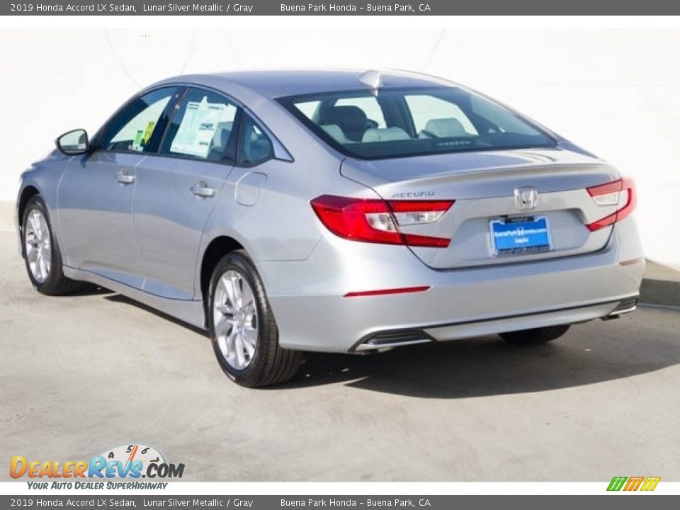 2019 Honda Accord LX Sedan Lunar Silver Metallic / Gray Photo #2