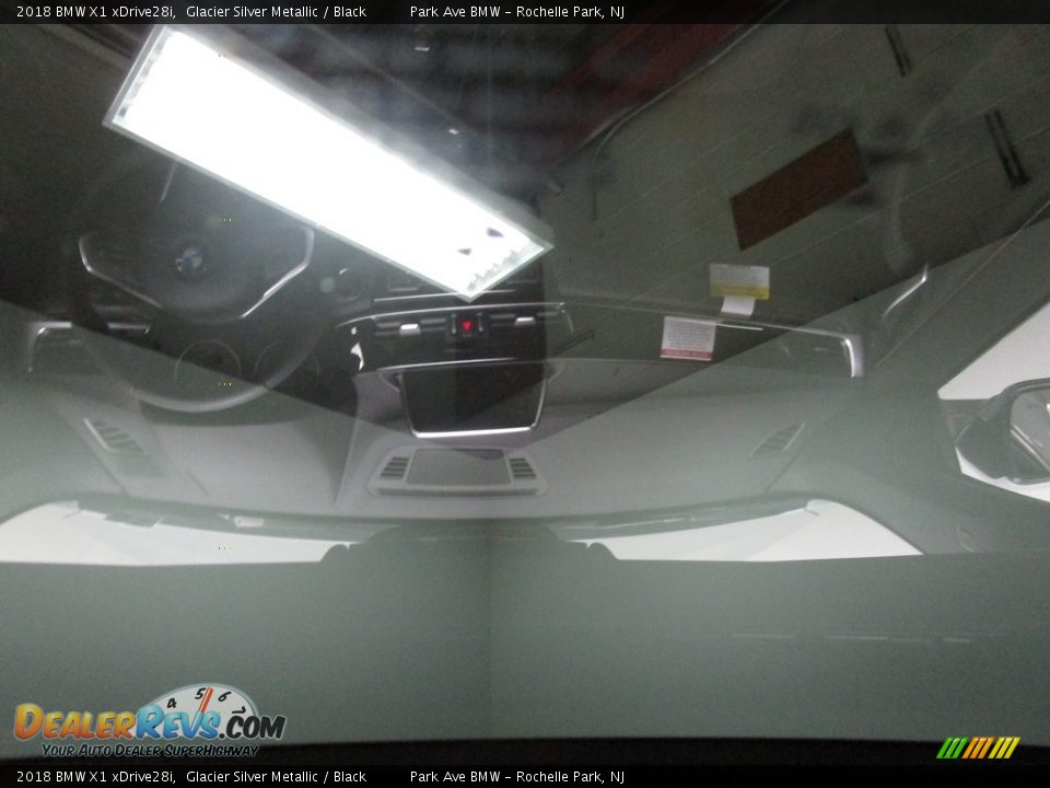 2018 BMW X1 xDrive28i Glacier Silver Metallic / Black Photo #21