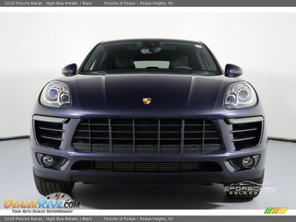 2018 Porsche Macan Night Blue Metallic / Black Photo #2