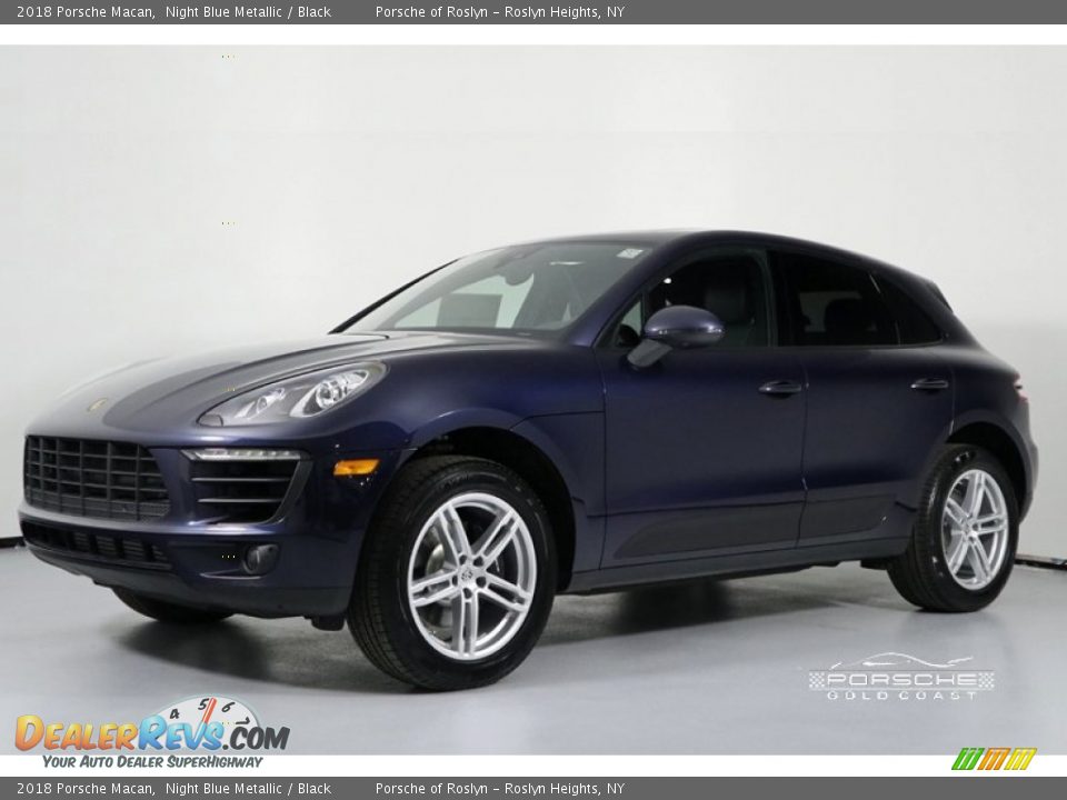 2018 Porsche Macan Night Blue Metallic / Black Photo #3