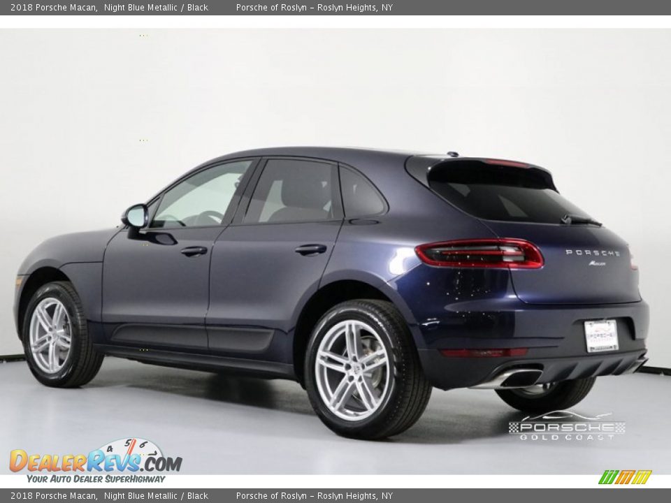 2018 Porsche Macan Night Blue Metallic / Black Photo #4