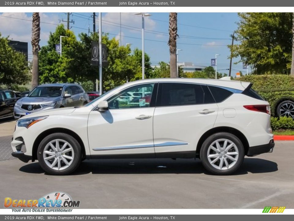 2019 Acura RDX FWD White Diamond Pearl / Parchment Photo #4