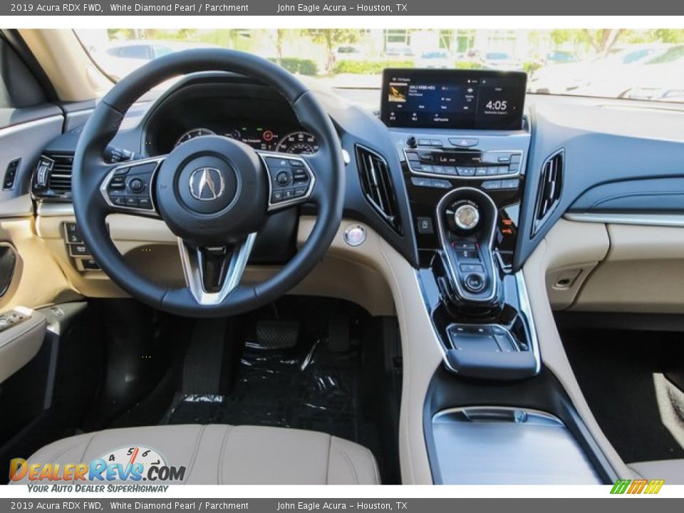 2019 Acura RDX FWD White Diamond Pearl / Parchment Photo #26