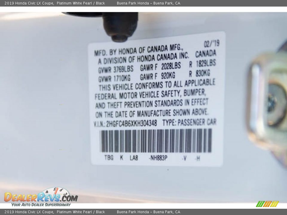 2019 Honda Civic LX Coupe Platinum White Pearl / Black Photo #32