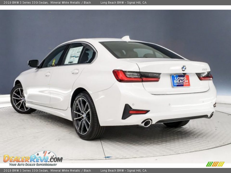 2019 BMW 3 Series 330i Sedan Mineral White Metallic / Black Photo #2