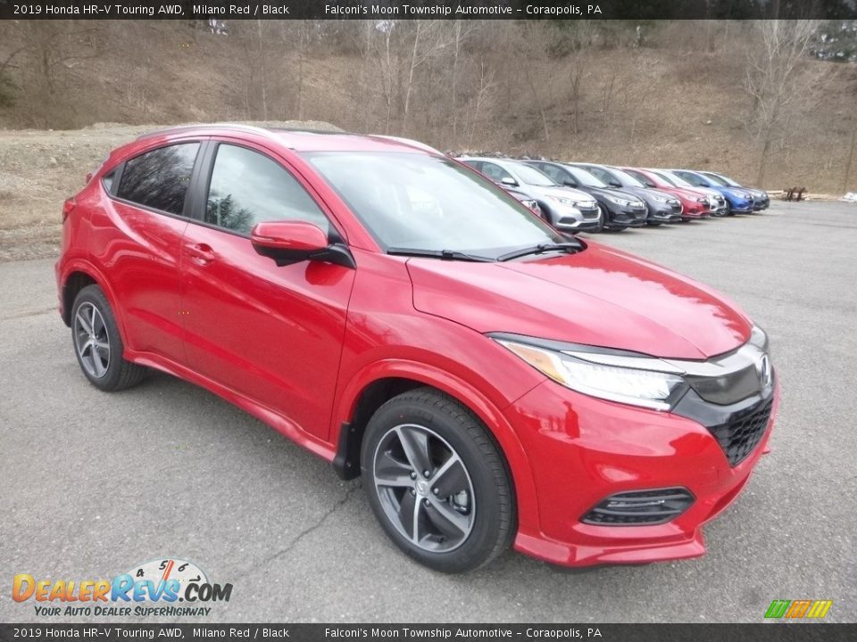 Front 3/4 View of 2019 Honda HR-V Touring AWD Photo #6
