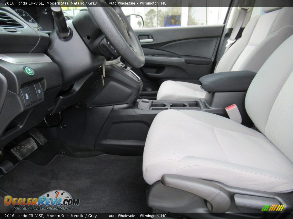 2016 Honda CR-V SE Modern Steel Metallic / Gray Photo #10