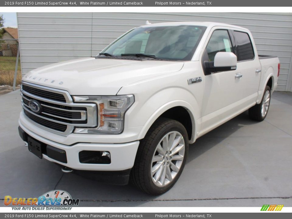 Front 3/4 View of 2019 Ford F150 Limited SuperCrew 4x4 Photo #3