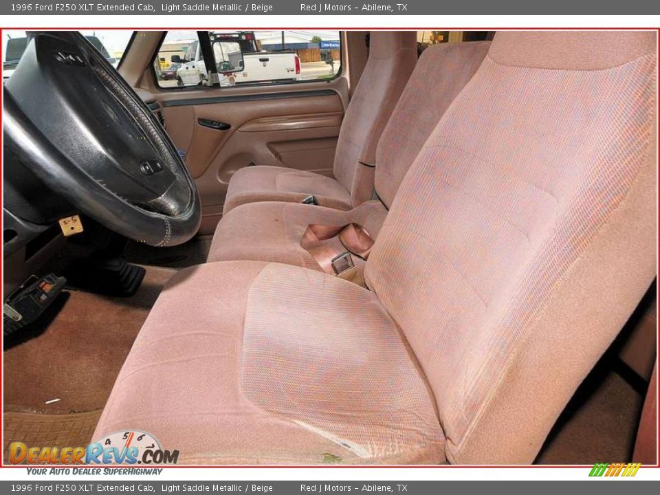 1996 Ford F250 XLT Extended Cab Light Saddle Metallic / Beige Photo #13