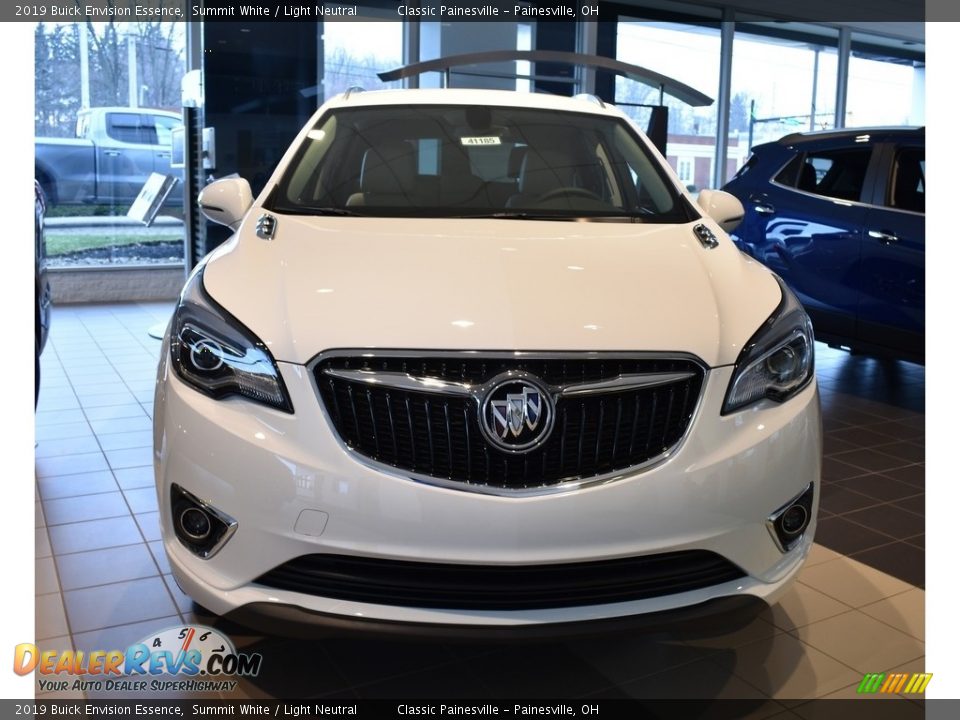 2019 Buick Envision Essence Summit White / Light Neutral Photo #4